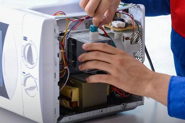 ترانس مایکروفر چیست و 3 نشانه خرابی آن