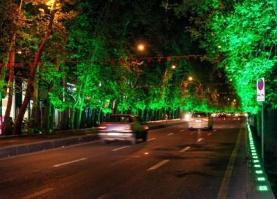 دیدن کنید: شبگردی در میان چنارهای خیابان ولیعصر تهران