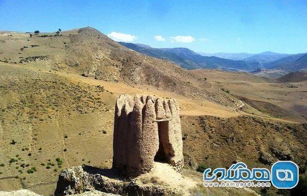 قلعه گرماور یکی از قلعه های تاریخی استان گیلان به شمار می قلعه گرماور یکی از قلعه های تاریخی استان گیلان به شمار می رود
