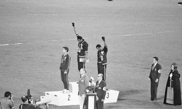 داستان یک عکس از المپیک 1968 ، مبارزه با نژادپرستی در اوج دوران آپارتاید