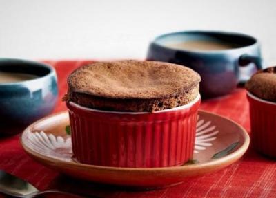 طرز تهیه سوفله شکلات؛ دسر خوشمزه و مجلسی