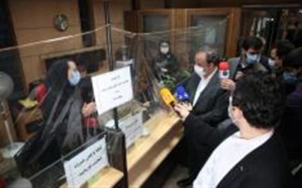 کاهش چشمگیر مراجعات حضوری با راه اندازی سامانه های الکترونیکی کاهش چشمگیر مراجعات حضوری با راه اندازی سامانه های الکترونیکی