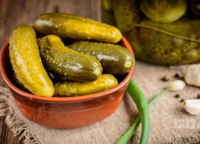 طرز تهیه خیارشور یک روزه