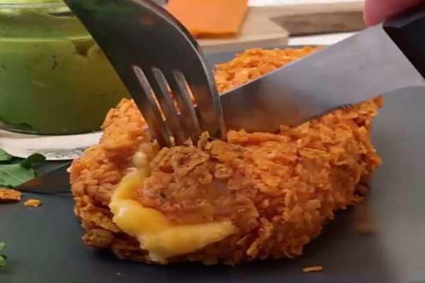 طرز تهیه فیله مرغ سوخاری خوشمزه به 3 روش