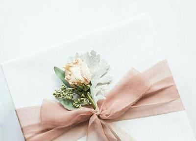 چگونه یک هدیه انتخاب کنیم
