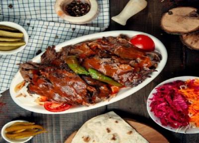 طرز تهیه اسکندر کباب خانگی با گوشت یا مرغ